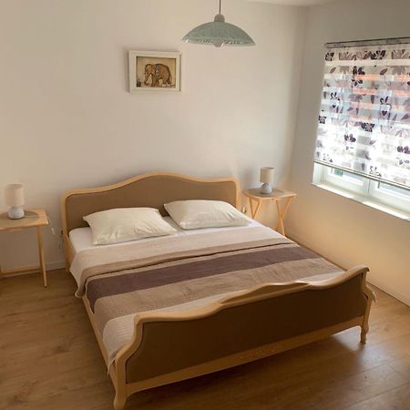 Apartments Mosor Omiš Habitación foto
